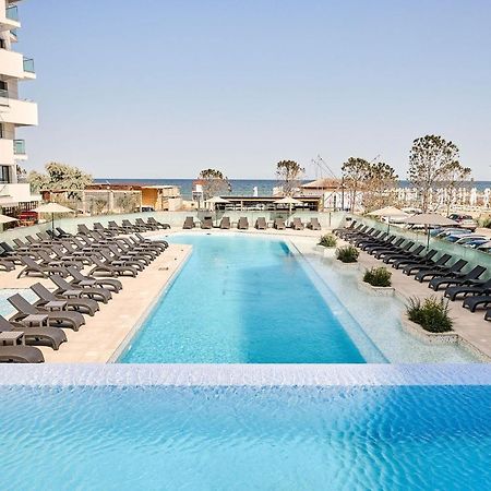 Vlezal Apartment Spa&Pool Beach Resort Mamaia Ngoại thất bức ảnh